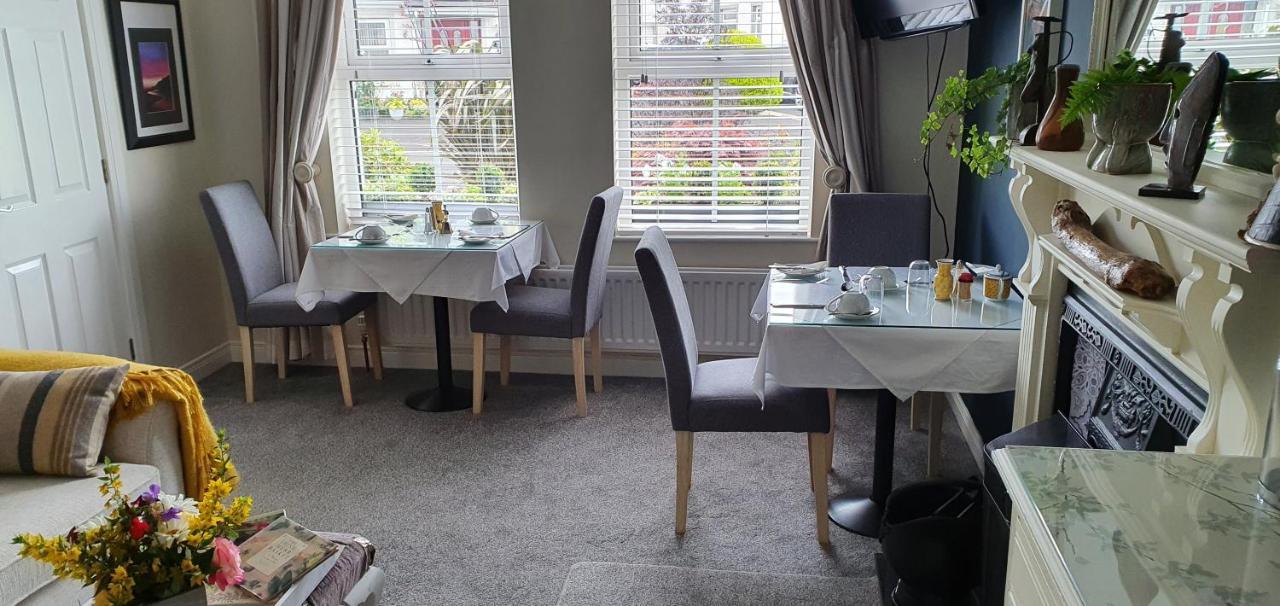 Grove Bed & Breakfast Коулрейн Екстериор снимка