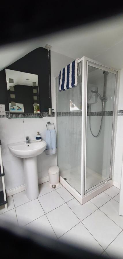 Grove Bed & Breakfast Коулрейн Екстериор снимка